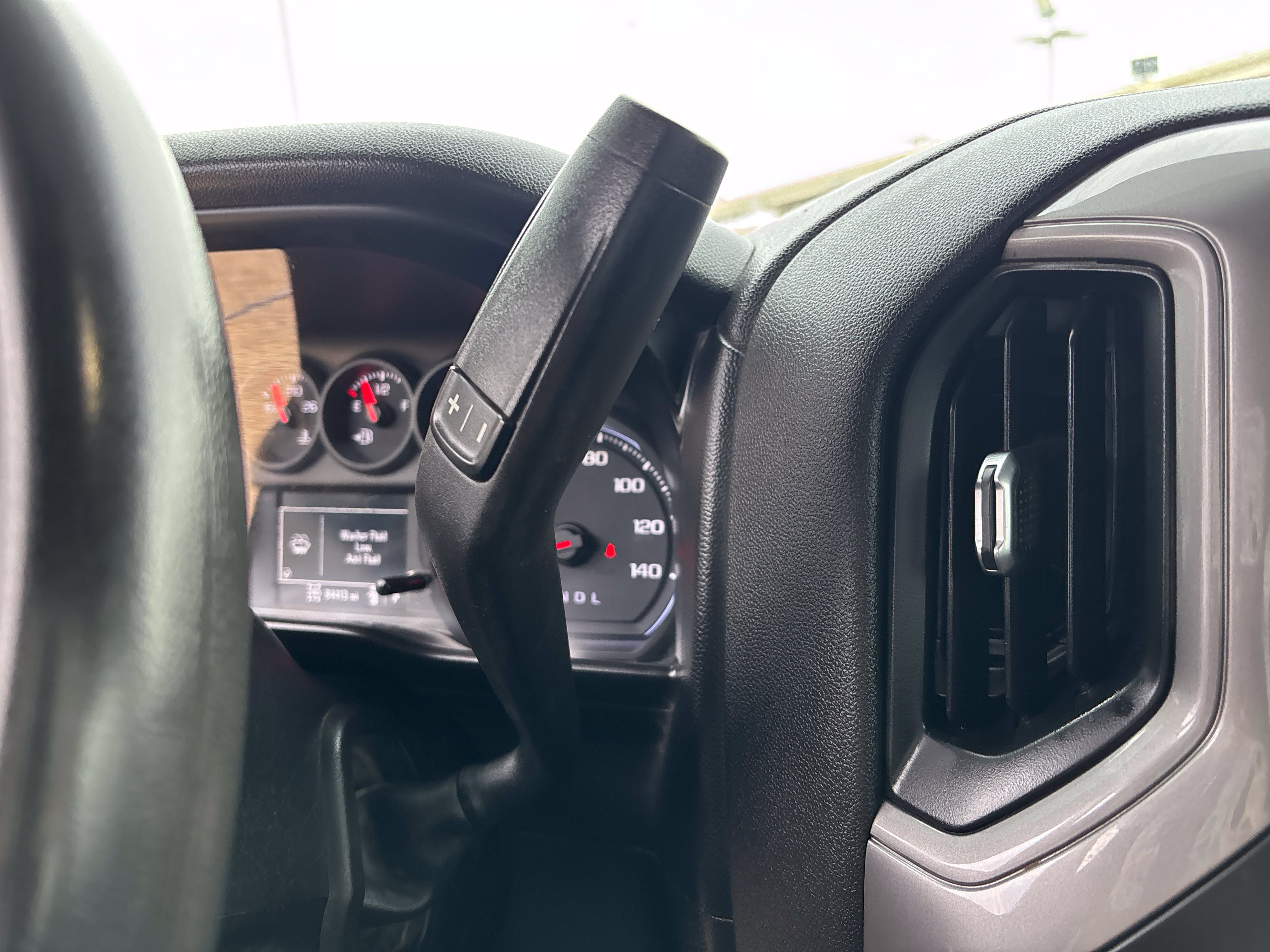Used 2020 Chevrolet Silverado 2500 W/T AWD/4WD image 30