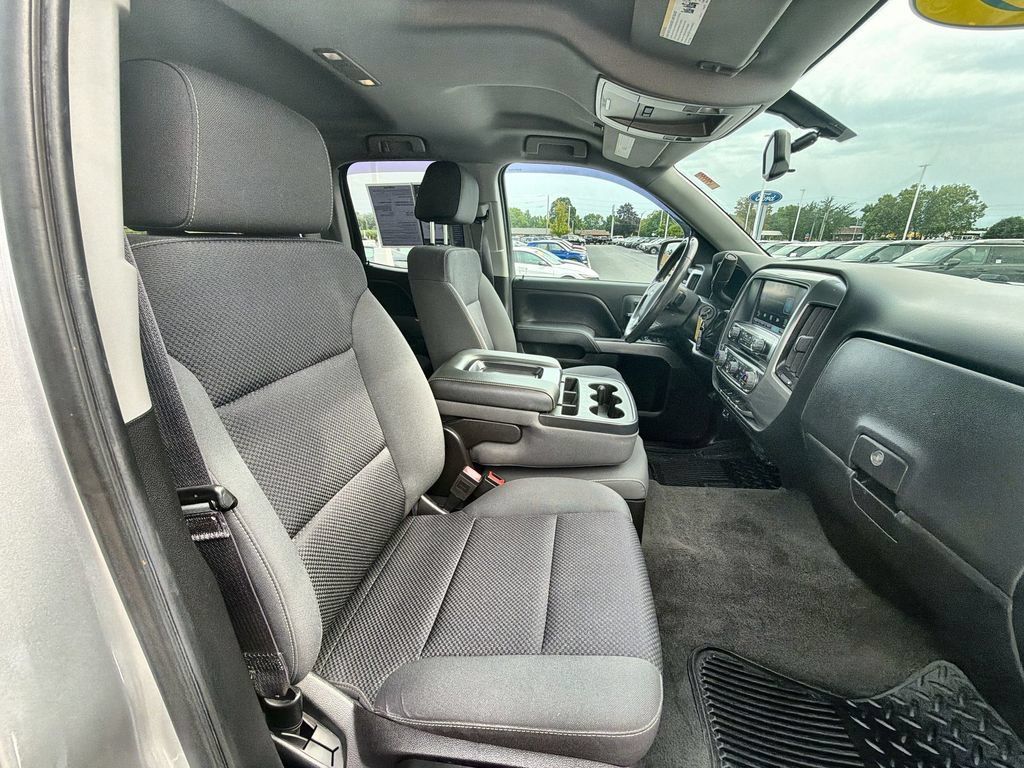 Used 2016 Chevrolet Silverado 1500 LT w/ All Star Edition AWD/4WD image 22