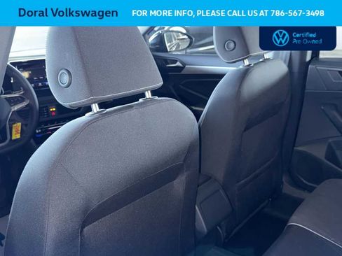 Used 2025 Volkswagen Jetta Sport image 23