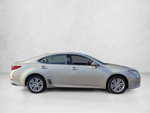 Used 2015 Lexus ES 350 image 4