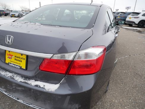Used 2015 Honda Accord LX image 17