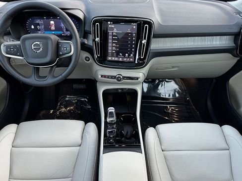 New 2026 Volvo XC40 B5 Plus w/ Climate Package image 11