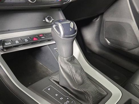 Used 2025 Audi Q3 2.0T Premium image 20