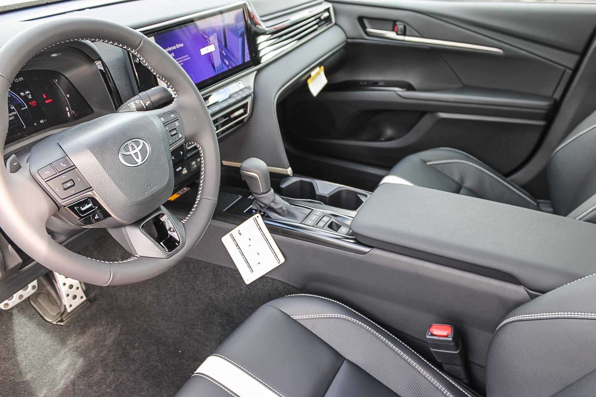 New 2026 Toyota Camry SE FWD image 20