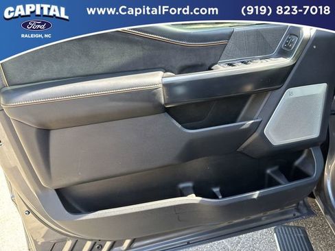Used 2024 Ford F250 Platinum AWD/4WD image 20