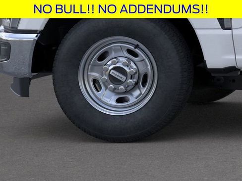 New 2026 Ford F250 XL w/ XL Chrome Package RWD image 20