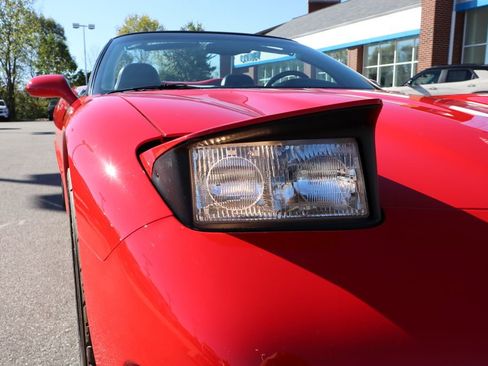 Used 2000 Chevrolet Corvette Convertible image 5