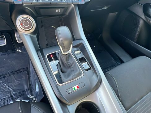 Used 2025 Alfa Romeo Tonale image 27