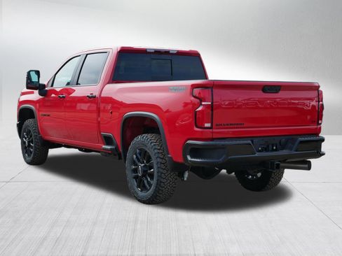 New 2026 Chevrolet Silverado 2500 LT image 3