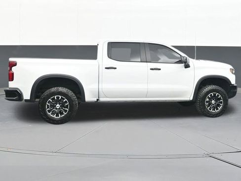 Used 2024 Chevrolet Silverado 1500 ZR2 w/ Technology Package AWD/4WD image 19