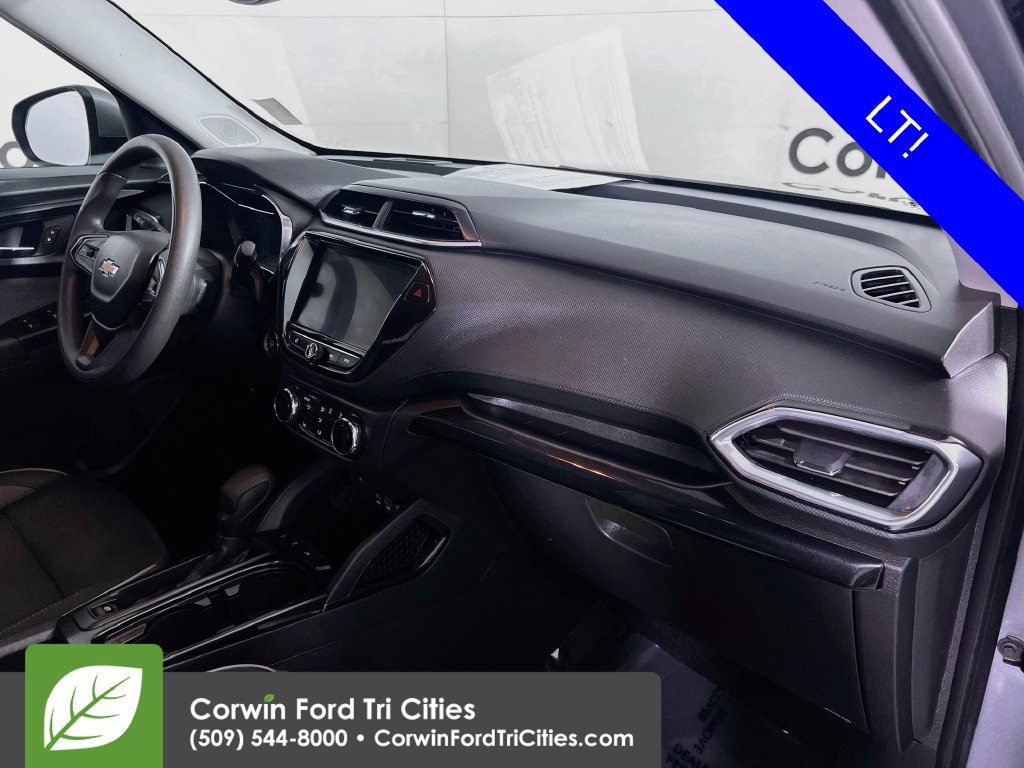 Used 2023 Chevrolet TrailBlazer LT w/ Convenience Package FWD image 29