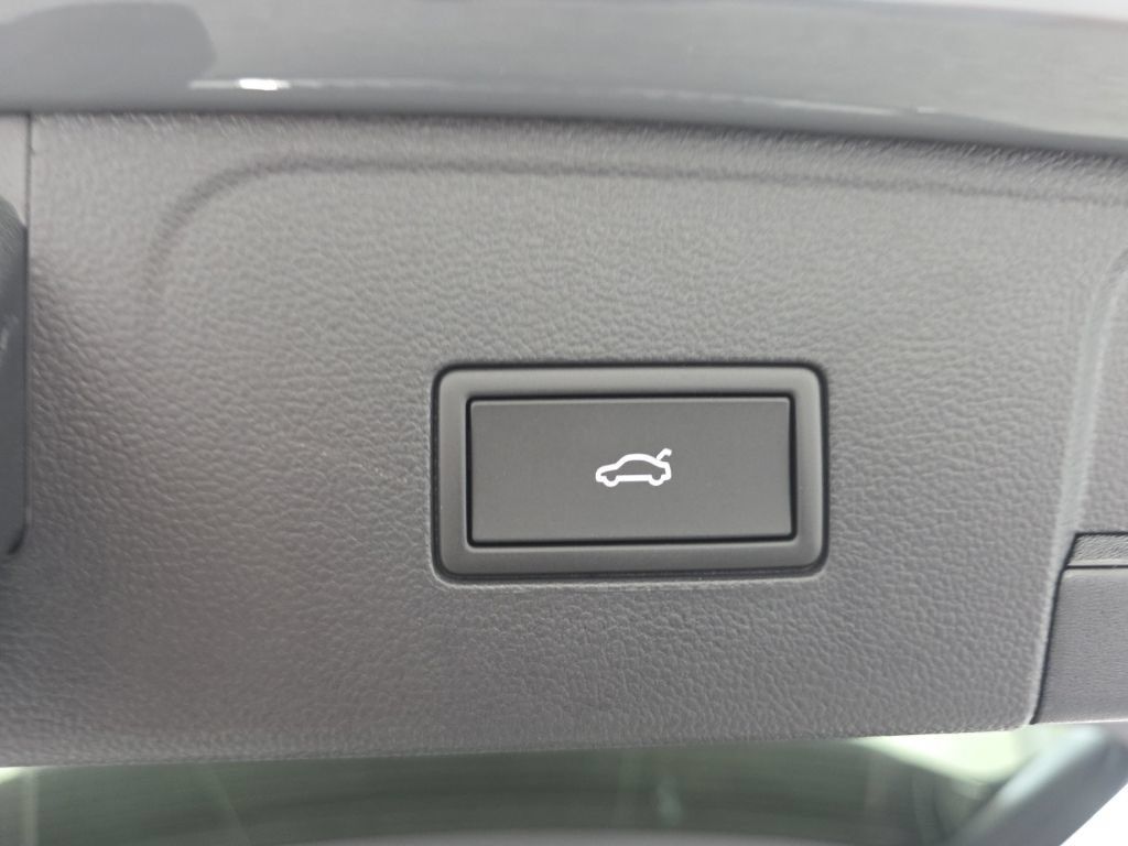New 2026 Volkswagen Atlas SEL AWD/4WD image 23