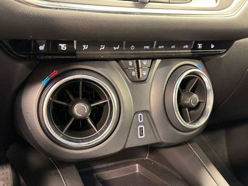 Used 2024 Chevrolet Blazer LT w/ Convenience Package image 26