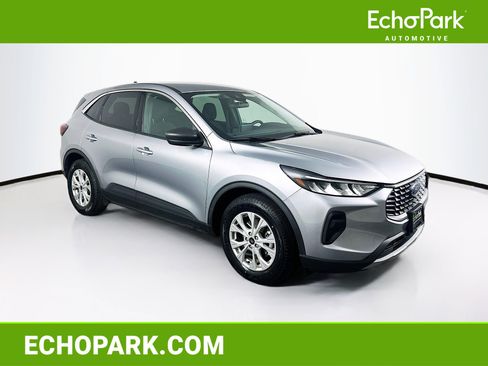 Used 2024 Ford Escape Active image 1