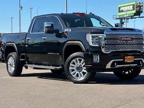 Used 2021 GMC Sierra 2500 Denali image 2