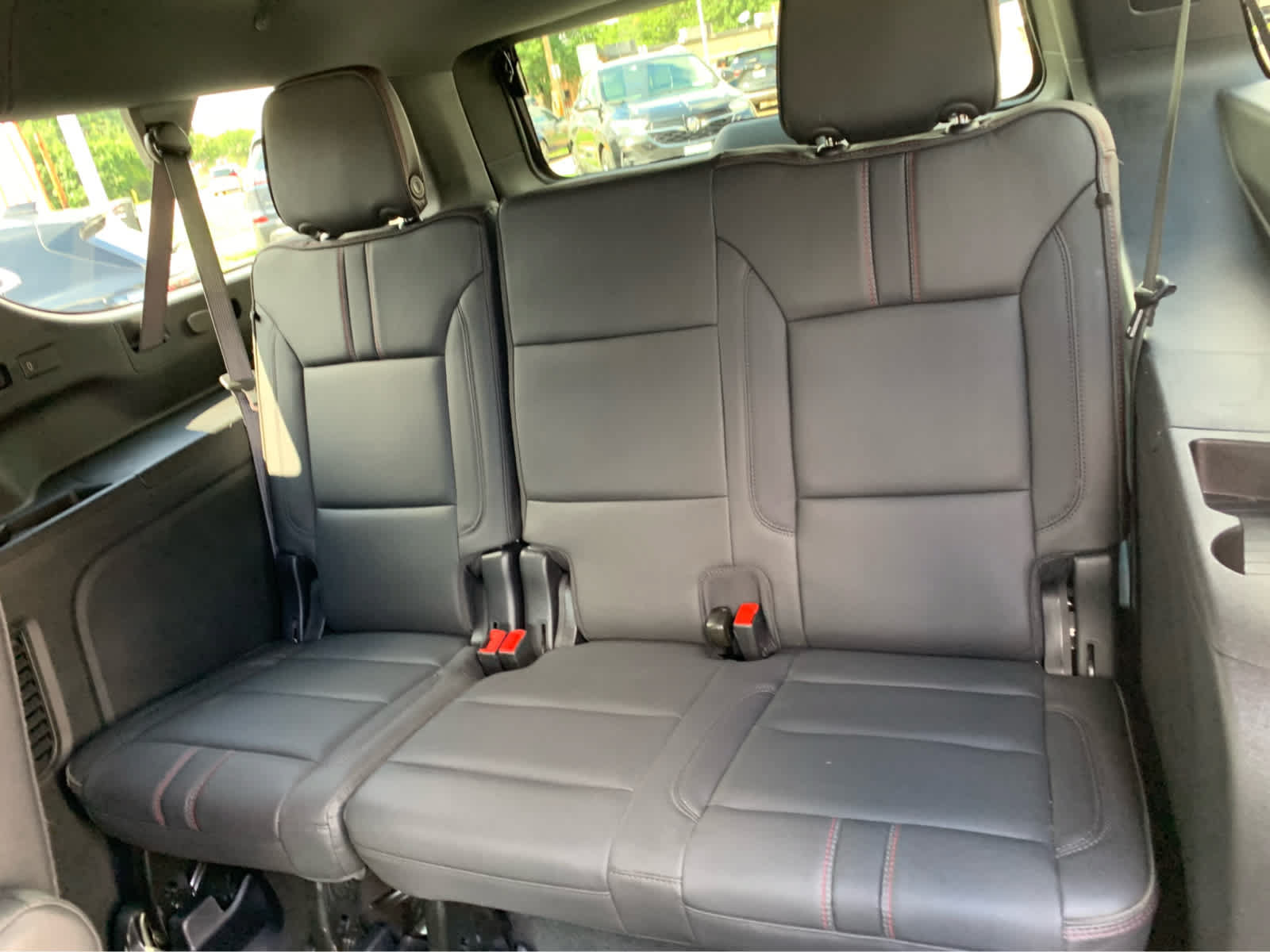 Used 2026 Chevrolet Suburban RST w/ Comfort Package AWD/4WD image 25