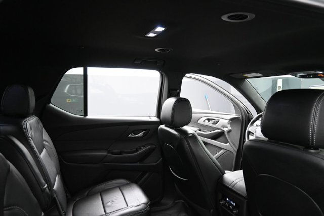 Used 2023 Chevrolet Traverse LT FWD image 33
