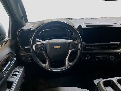 Used 2024 Chevrolet Silverado 1500 LT AWD/4WD image 22