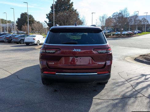 Used 2024 Jeep Grand Cherokee L Laredo w/ Trailer Tow Package image 6