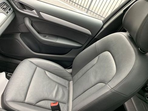 Used 2017 Audi Q3 2.0T Premium w/ Convenience Package FWD image 29