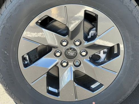 New 2025 Ford F150 Lightning Flash AWD/4WD image 5