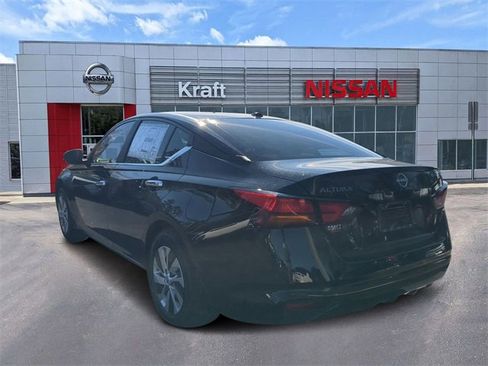 New 2025 Nissan Altima 2.5 S image 5