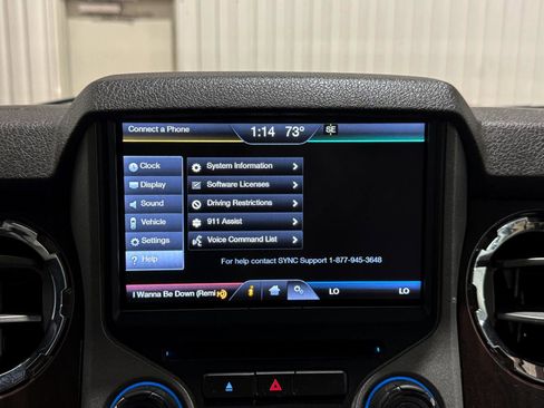 Used 2014 Ford F250 Lariat w/ Lariat Ultimate Package image 31