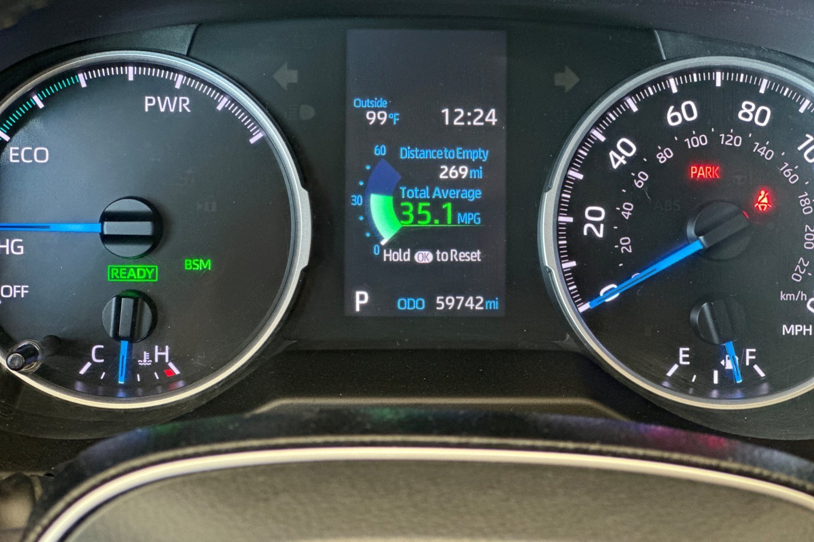 Certified 2021 Toyota RAV4 XLE w/ XLE Grade Weather Package AWD/4WD image 24
