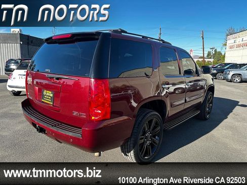 Used 2008 GMC Yukon SLT w/ SLT Preferred Equipment Group image 21