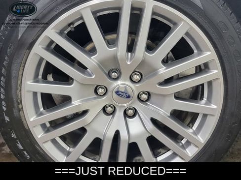 Used 2024 Ford Expedition Limited AWD/4WD image 10