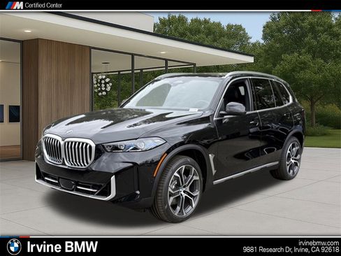 New 2026 BMW X5 xDrive40i w/ Premium Package image 1