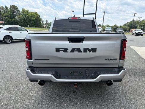 Used 2025 RAM 1500 Big Horn AWD/4WD image 8