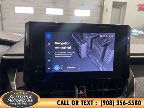 Used 2024 Toyota Corolla LE image 25