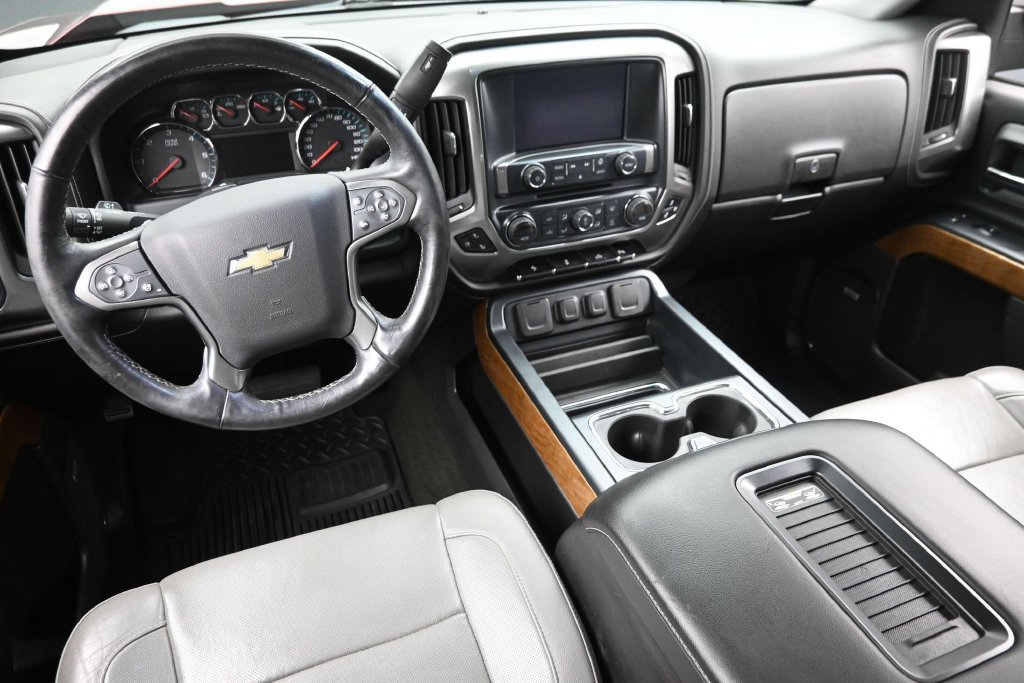 Used 2016 Chevrolet Silverado 1500 LTZ w/ Sport Package AWD/4WD image 14