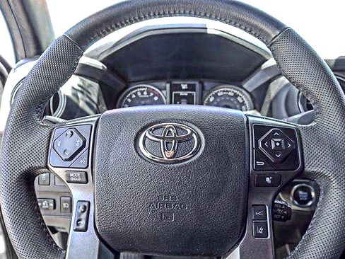 Used 2023 Toyota Tacoma TRD Sport AWD/4WD image 16