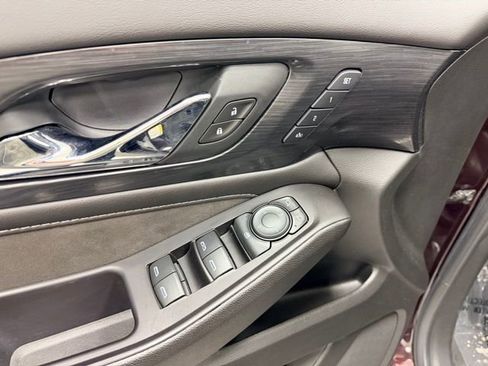 Certified 2020 Chevrolet Traverse High Country image 24