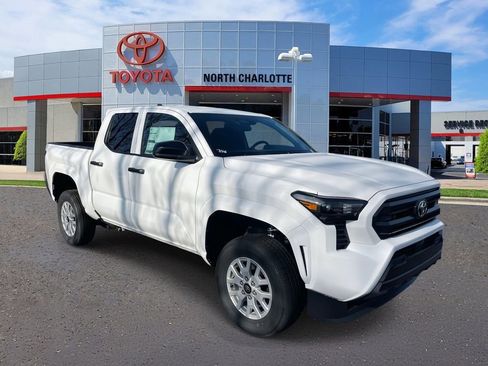 New 2026 Toyota Tacoma TRD Sport RWD image 3