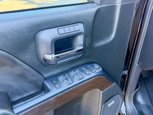 Used 2017 GMC Sierra 1500 Denali w/ Denali Ultimate Package image 17