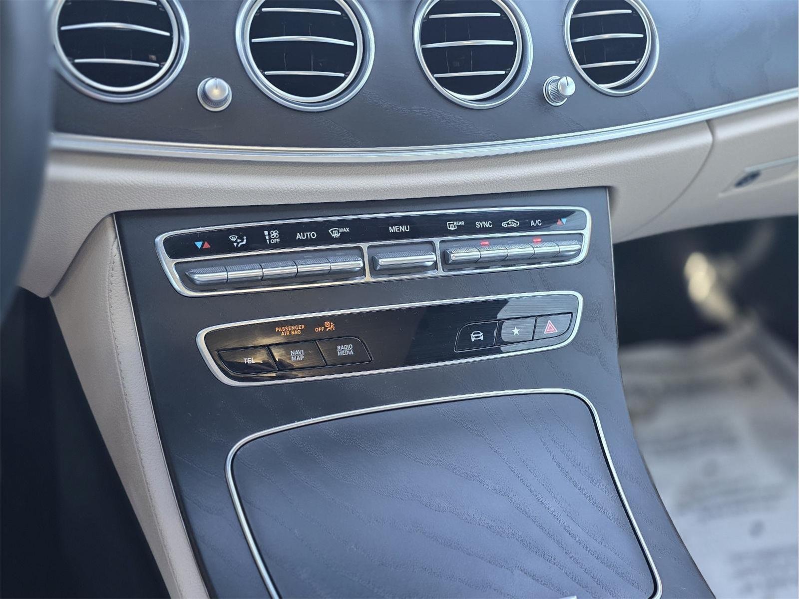 Used 2022 Mercedes-Benz E 350 4MATIC Sedan image 18