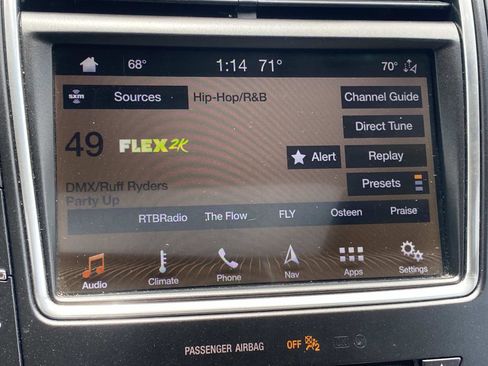 Used 2019 Lincoln Nautilus Reserve AWD/4WD image 23