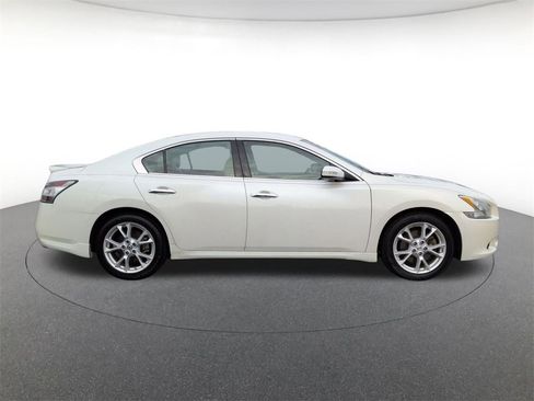 Used 2013 Nissan Maxima 3.5 SV w/ SV Value Pkg image 4