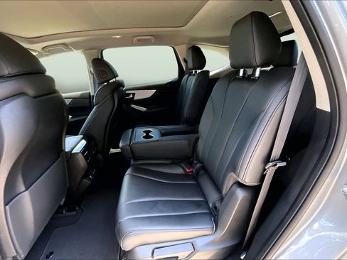 Certified 2025 Acura MDX SH-AWD image 21