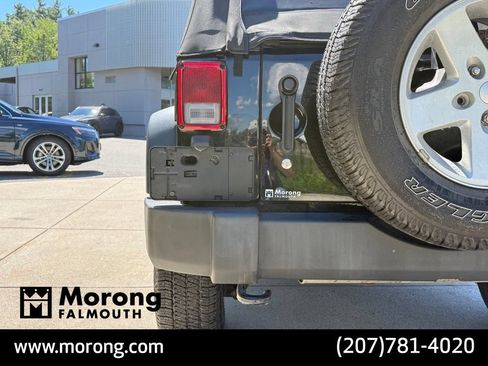 Used 2015 Jeep Wrangler Sport w/ Quick Order Package 24S AWD/4WD image 15