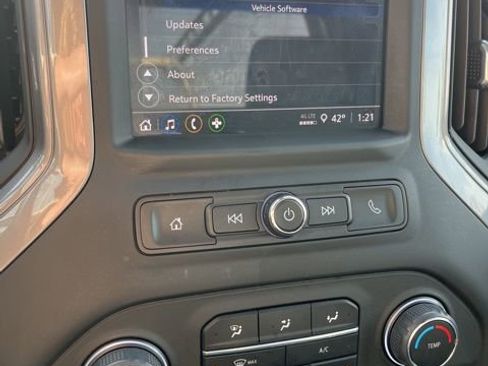 Used 2024 Chevrolet Silverado 1500 W/T w/ WT Value Package image 41