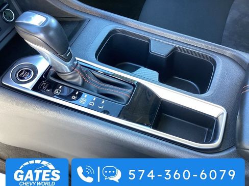 Used 2025 Nissan Sentra SR FWD image 27