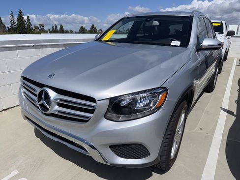 Used 2016 Mercedes-Benz GLC 300 image 2