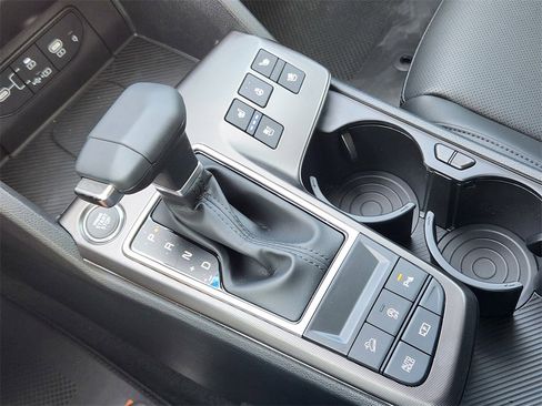 New 2026 Kia Sportage SX image 17