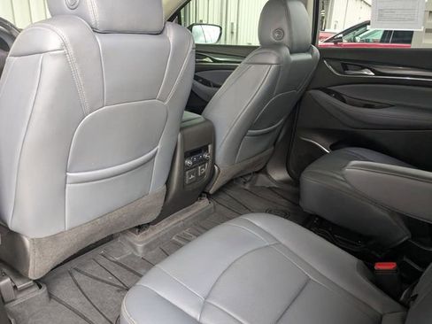 Used 2020 Buick Enclave Essence w/ Sport Touring Edition AWD/4WD image 25
