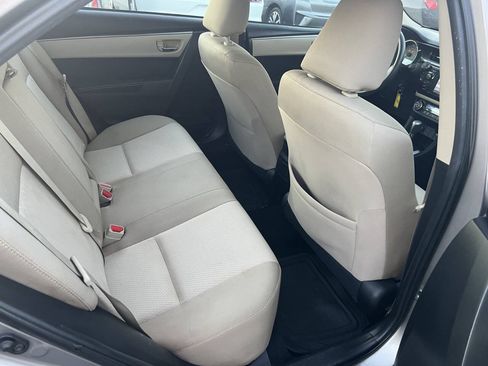 Used 2015 Toyota Corolla LE FWD image 13