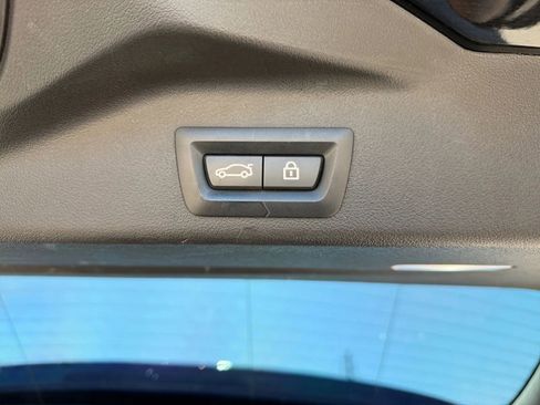 Used 2019 BMW X5 xDrive40i w/ M Sport Package AWD/4WD image 30